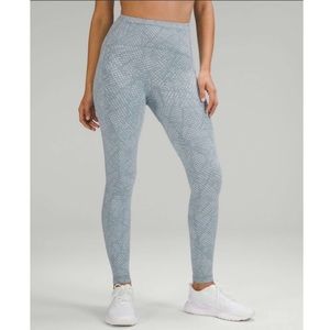 Lululemon Reptilia Jacquard Chambray Starlight Swift Speed High-Rise Tight 28”